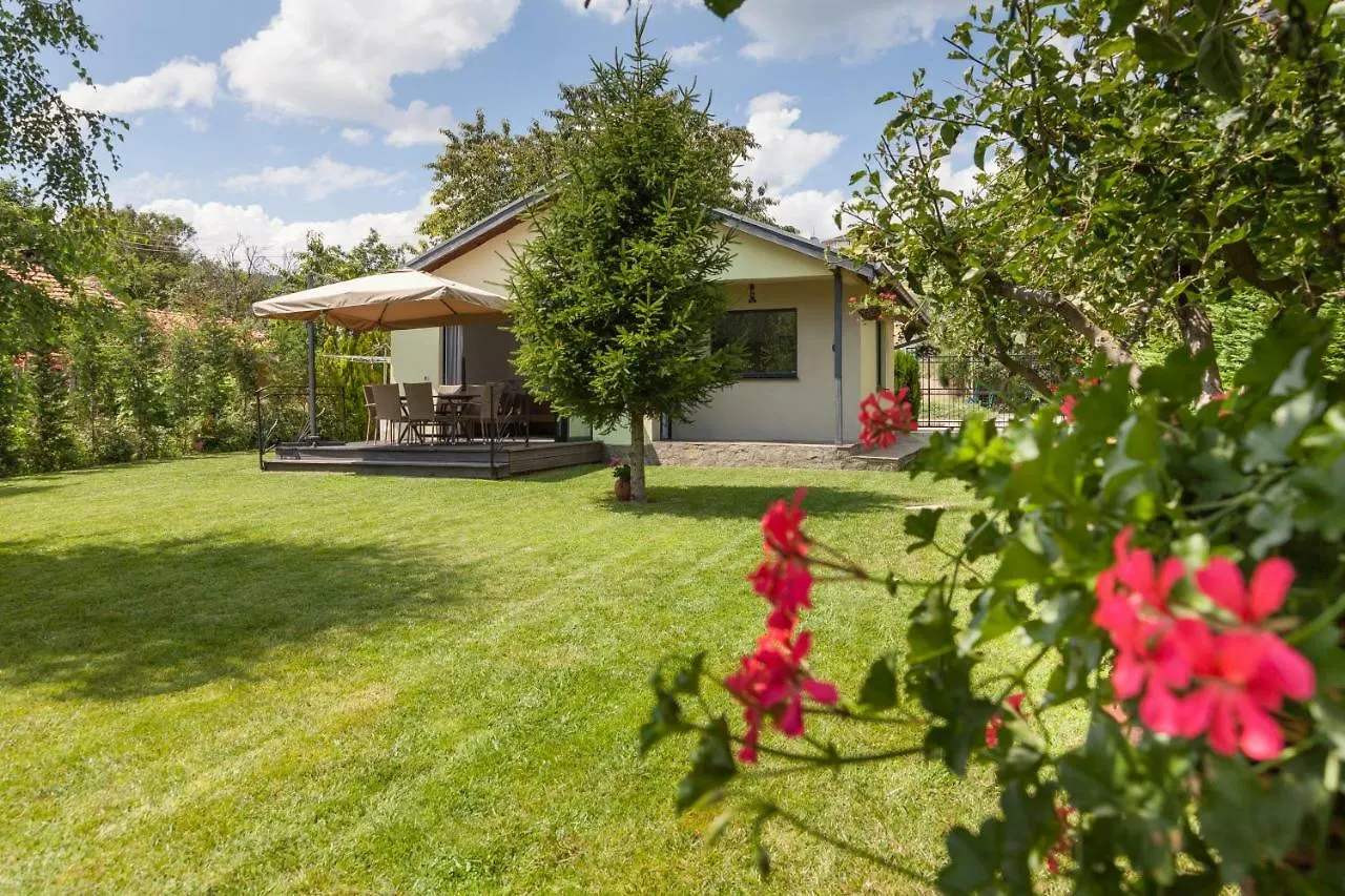 Cherry Tree Cottage Nisipurile de Aur